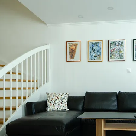 Apartment Monbuhim Four