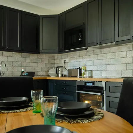 Apartment Monbuhim Four *